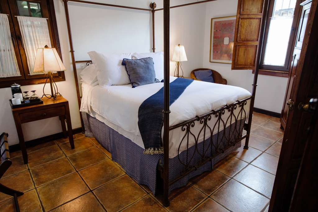 Casa Encantada By Porta Hotels Antigua Ruang foto